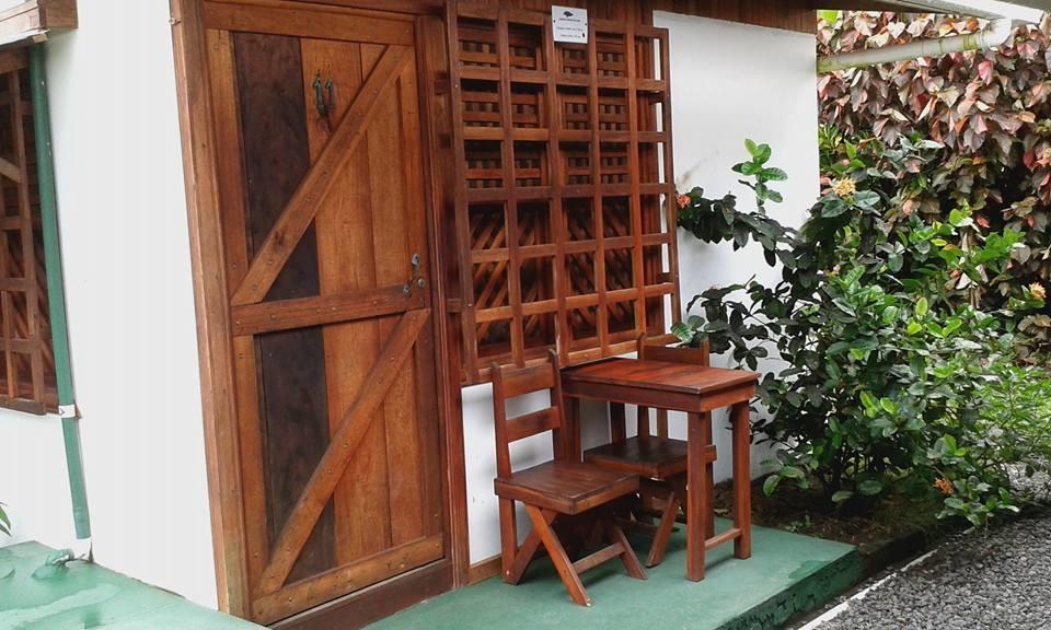 Cabinas Balcon Del Mar 토르투게로 외부 사진